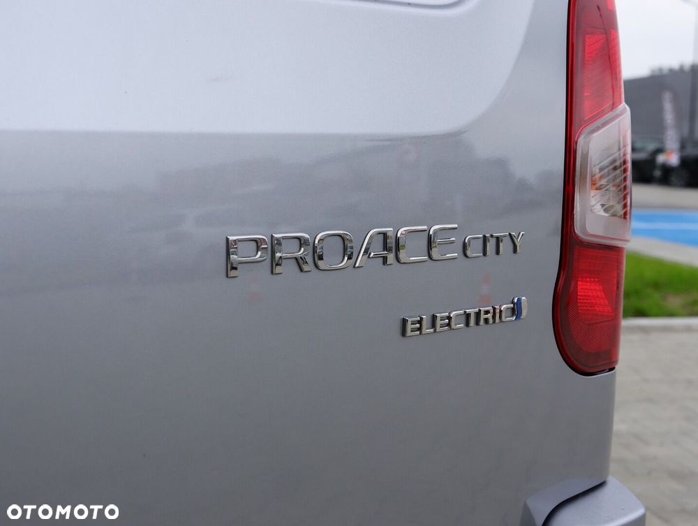 Toyota PROACE CITY - 22