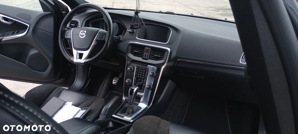 Volvo V40 D2 RDesign - 10