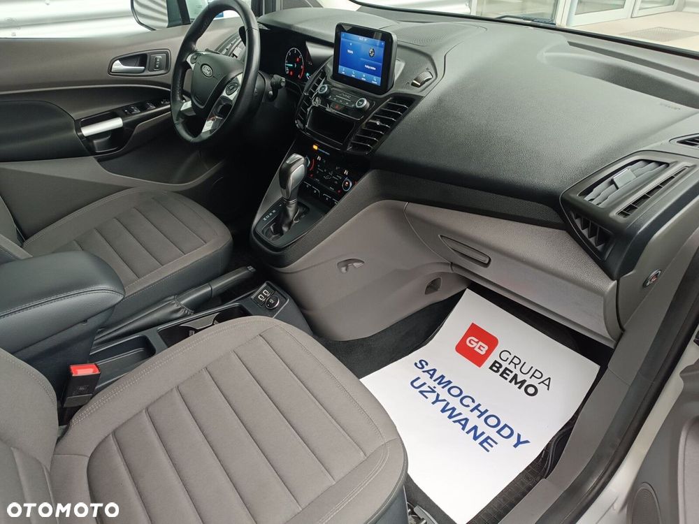 Ford Tourneo Connect Grand - 11