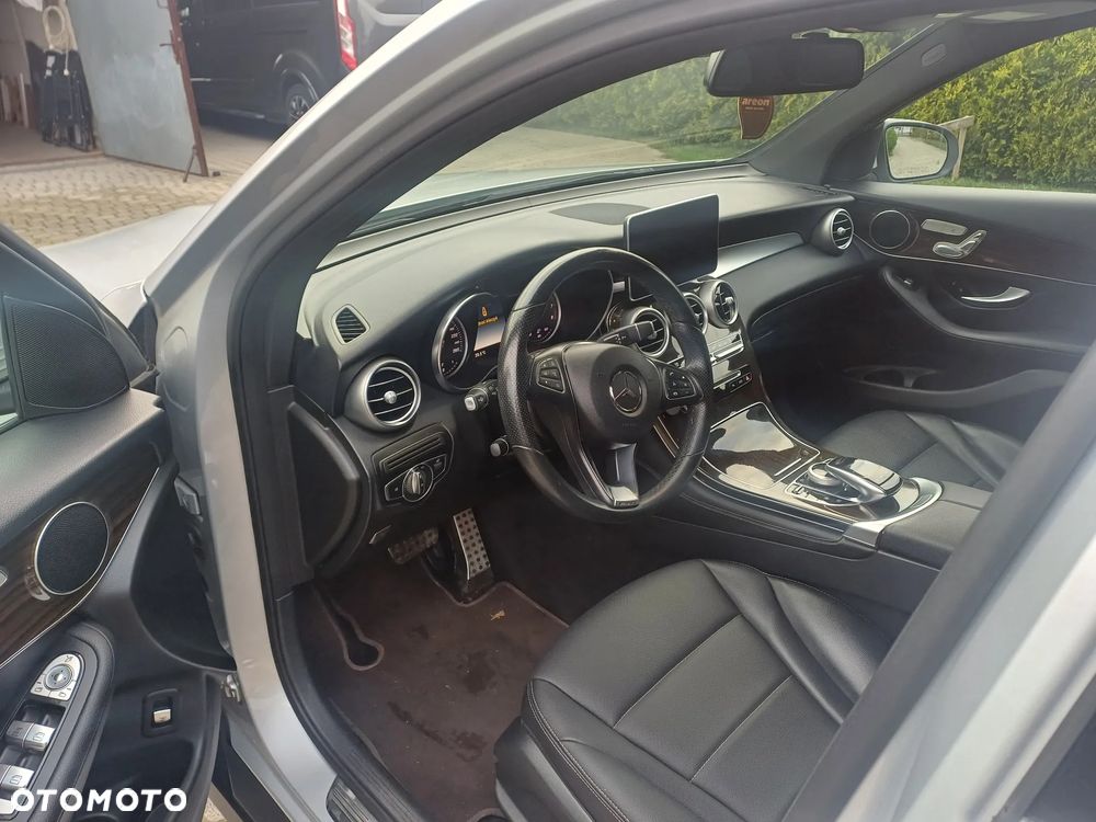 Mercedes-Benz GLC - 9