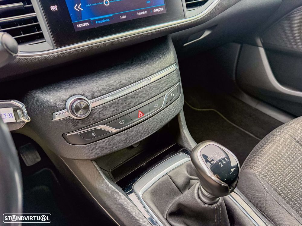 Peugeot 308 1.5 BlueHDi Business Line - 16