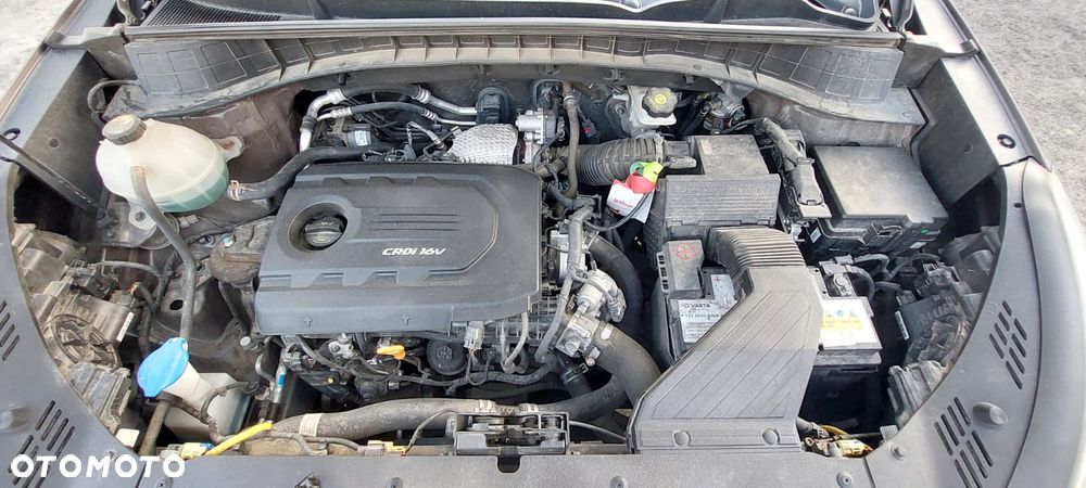 Hyundai Tucson 1.7 CRDI BlueDrive Style 2WD - 8