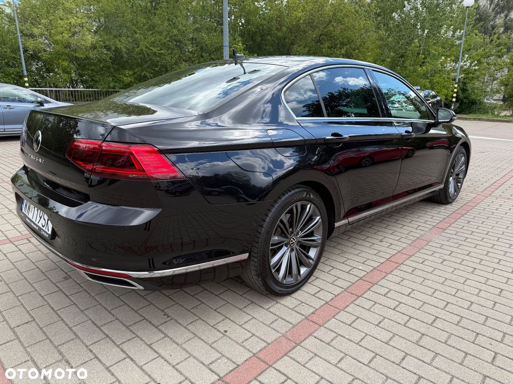 Volkswagen Passat 2.0 TSI Elegance DSG - 5