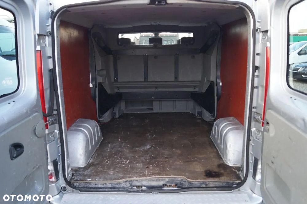Renault Trafic - 11