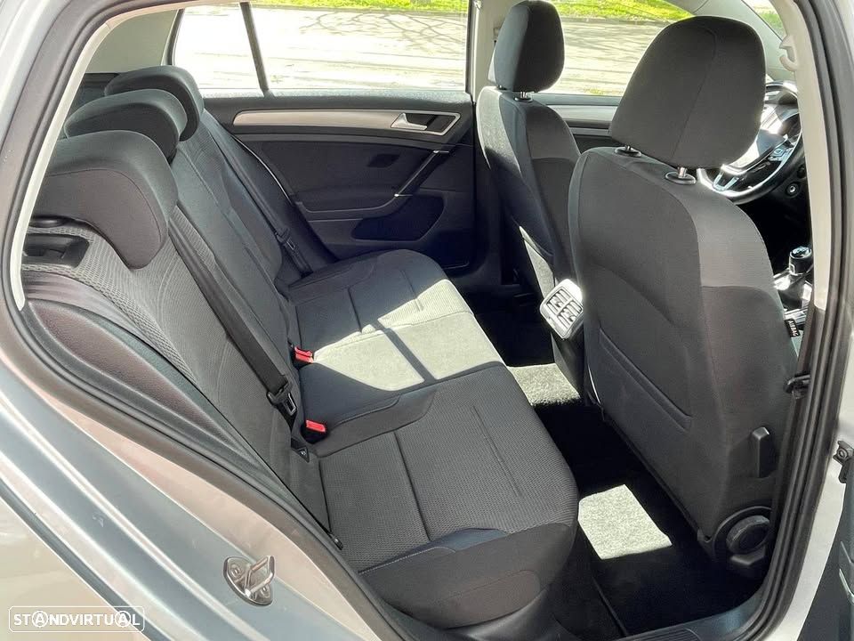 VW Golf 1.6 TDi Trendline - 5