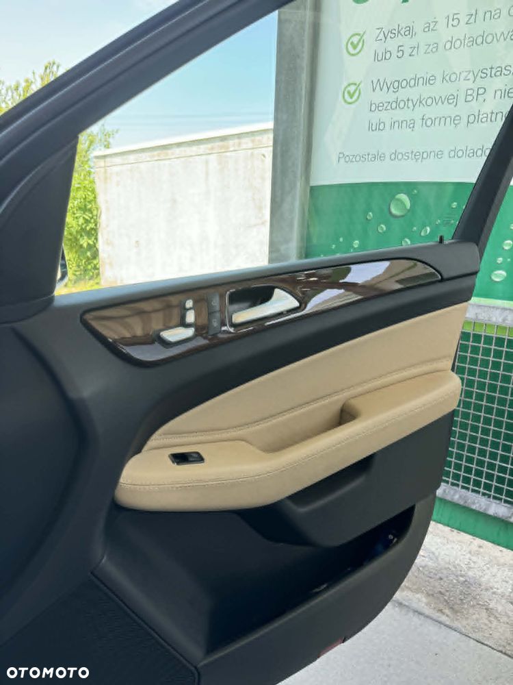 Mercedes-Benz GLE 250 d 4-Matic - 10