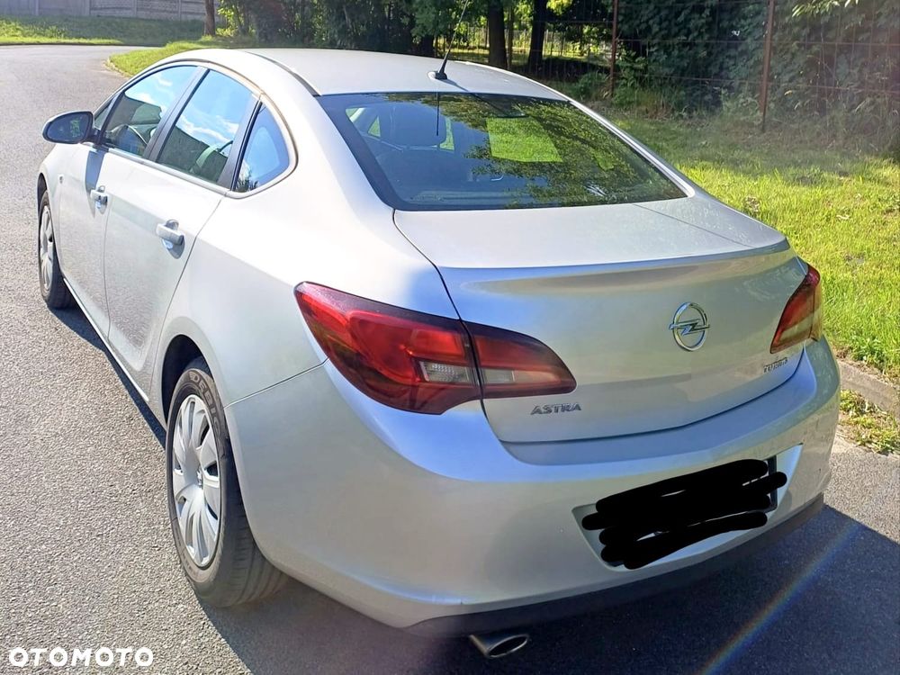 Opel Astra - 12