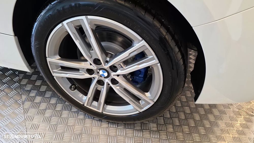 BMW 116 d Pack Desportivo M - 33