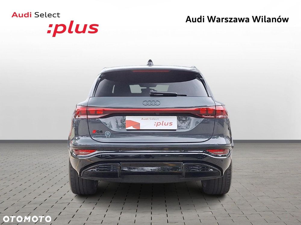 Audi Q6 e-tron - 4
