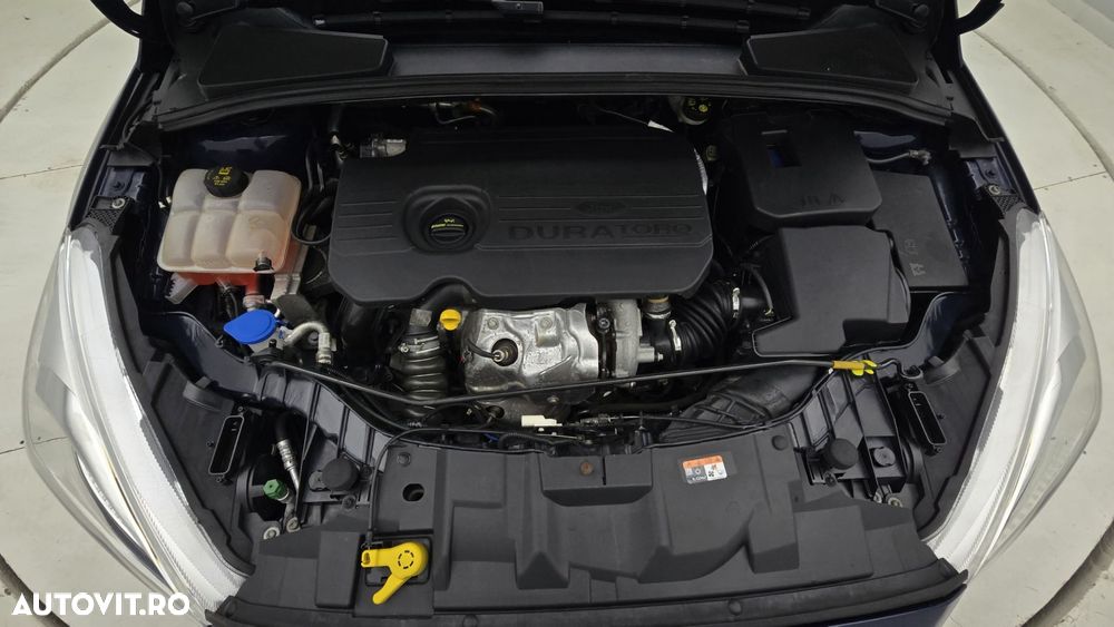 Ford Focus 1.5 EcoBlue Trend - 24