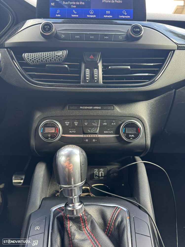 Ford Focus 1.0 EcoBoost MHEV ST-Line - 11