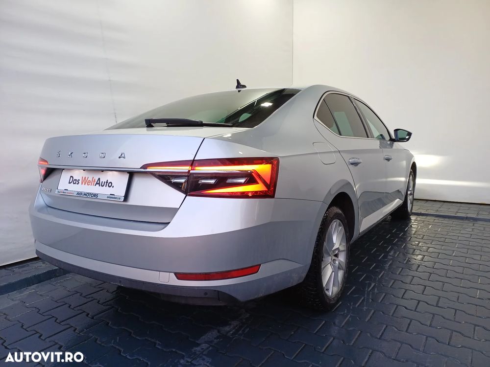 Skoda Superb 1.5 TSI DSG Ambition - 37