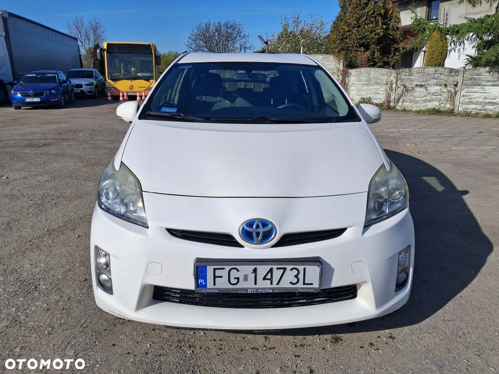 Toyota Prius 1.8 HSD Luna - 13