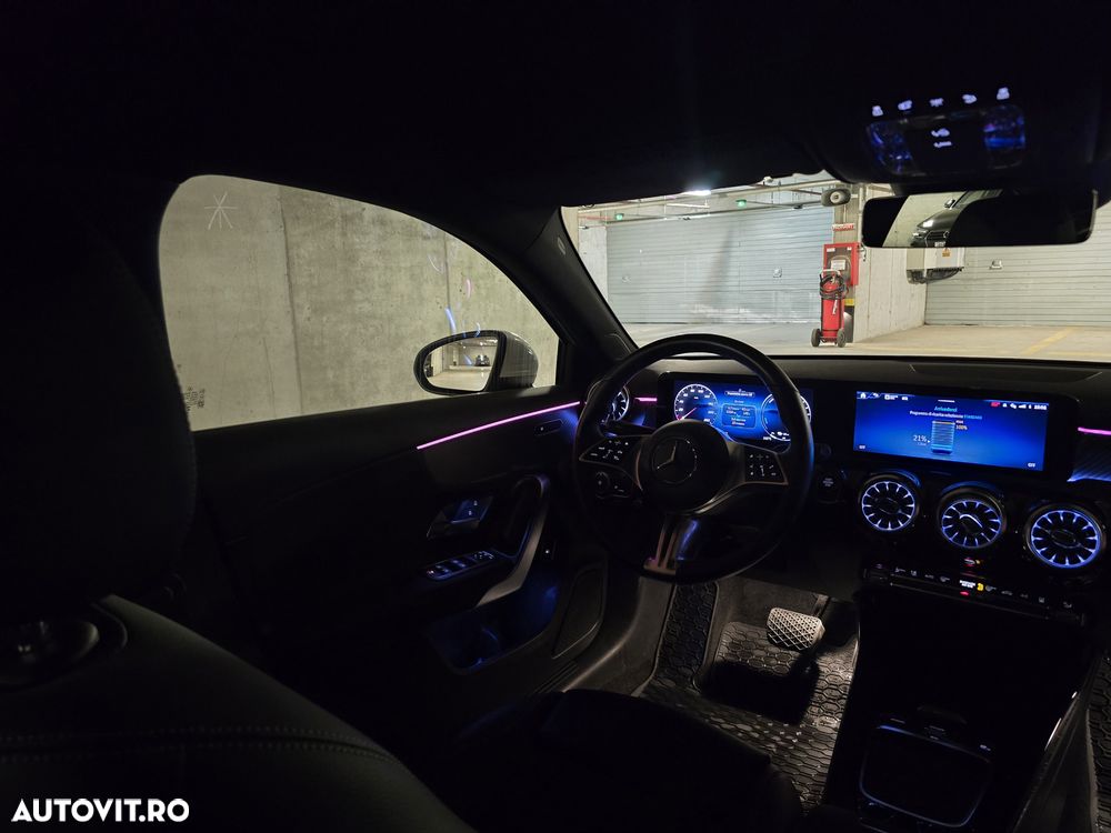 Mercedes-Benz A 250 - 11