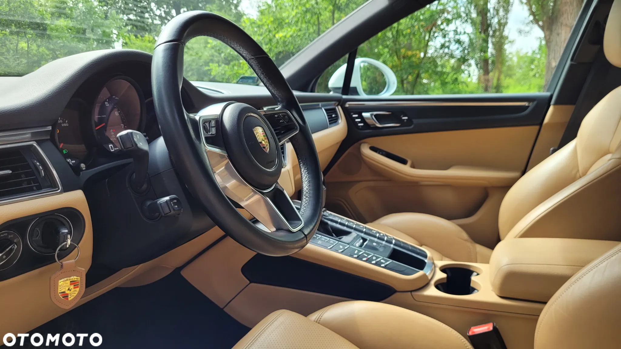 Porsche Macan Standard - 15