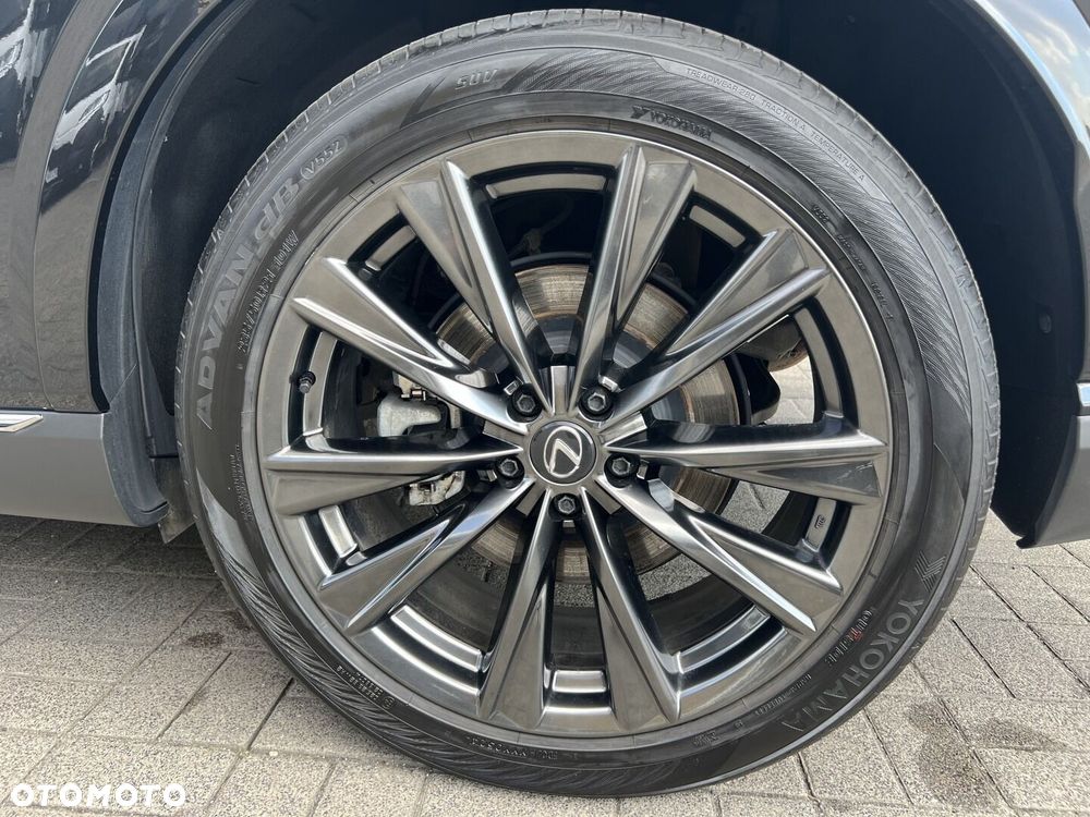 Lexus RX - 23