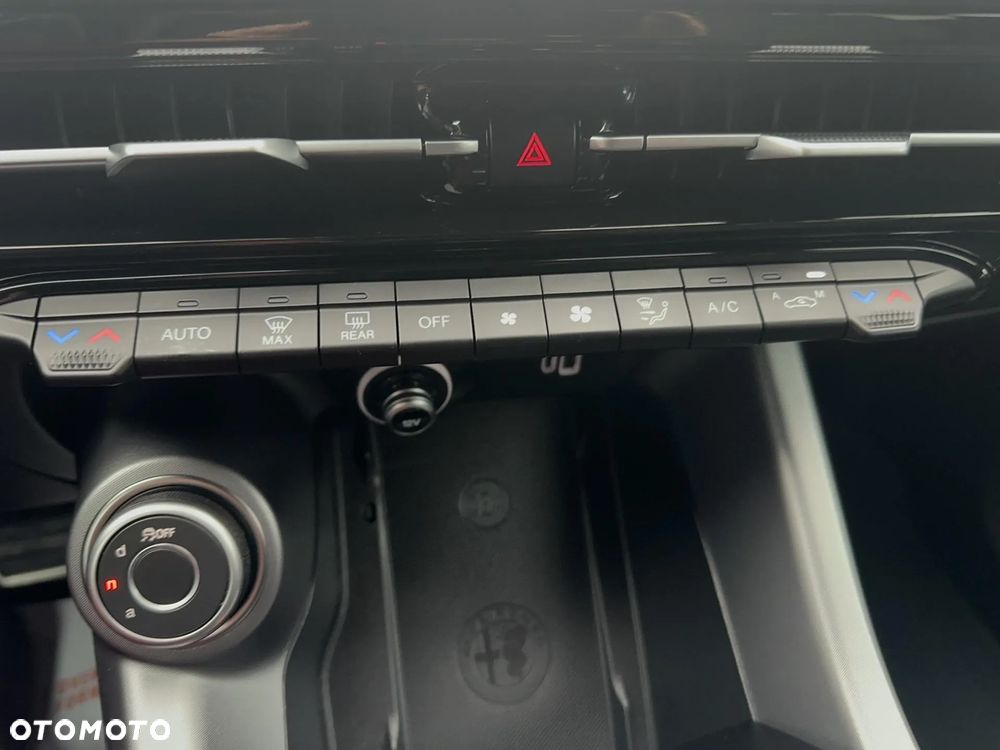 Alfa Romeo Tonale - 23