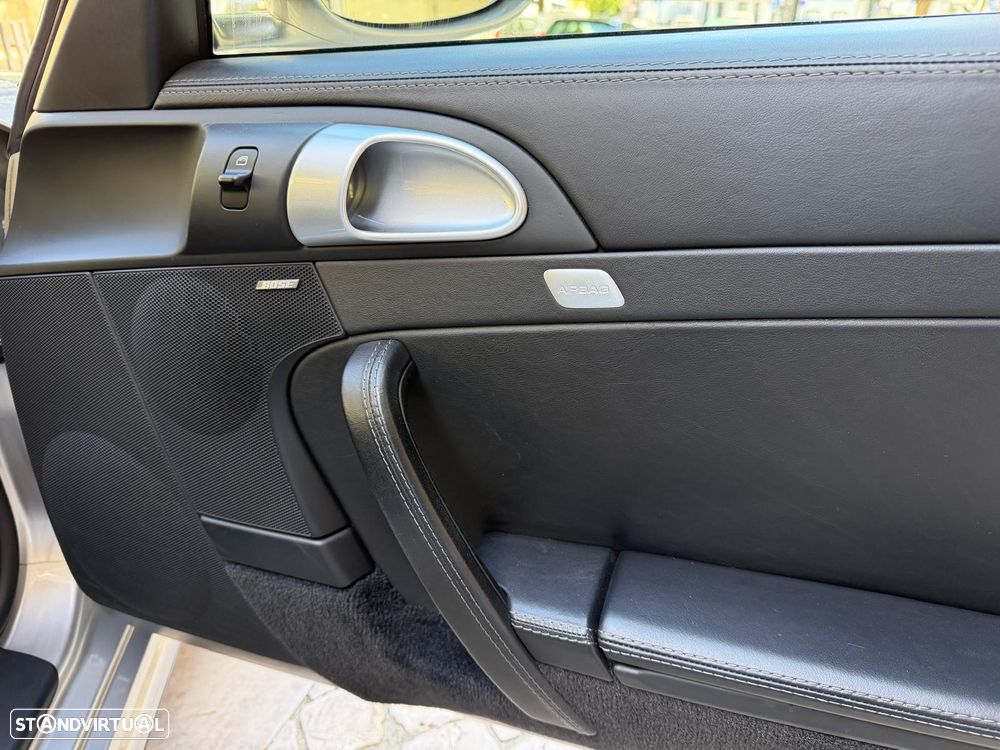 Porsche 911 (997) Carrera 4 S - 40
