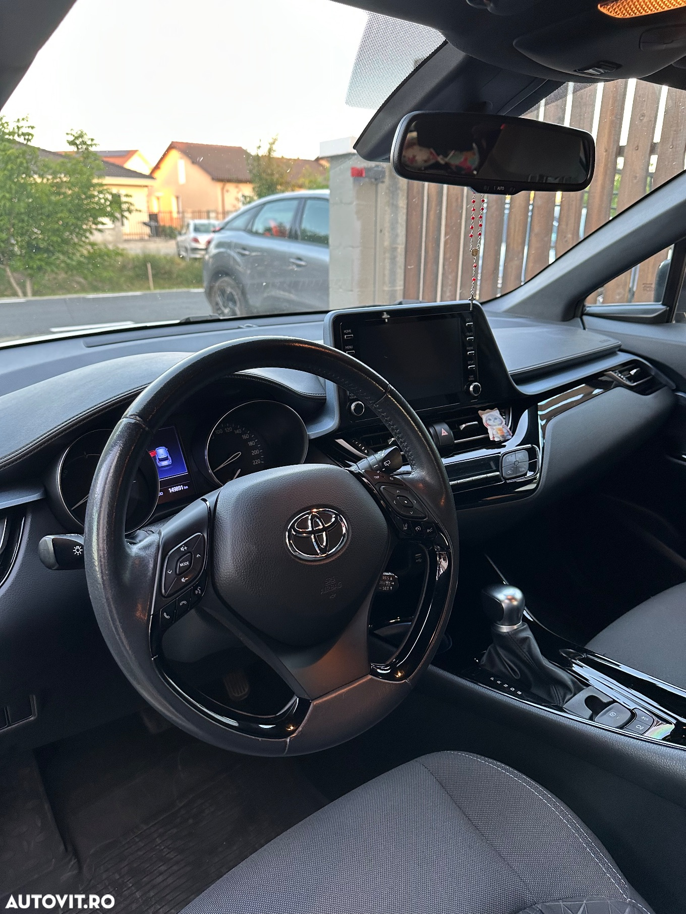 Toyota C-HR 1.8 Hybrid Business Edition - 11