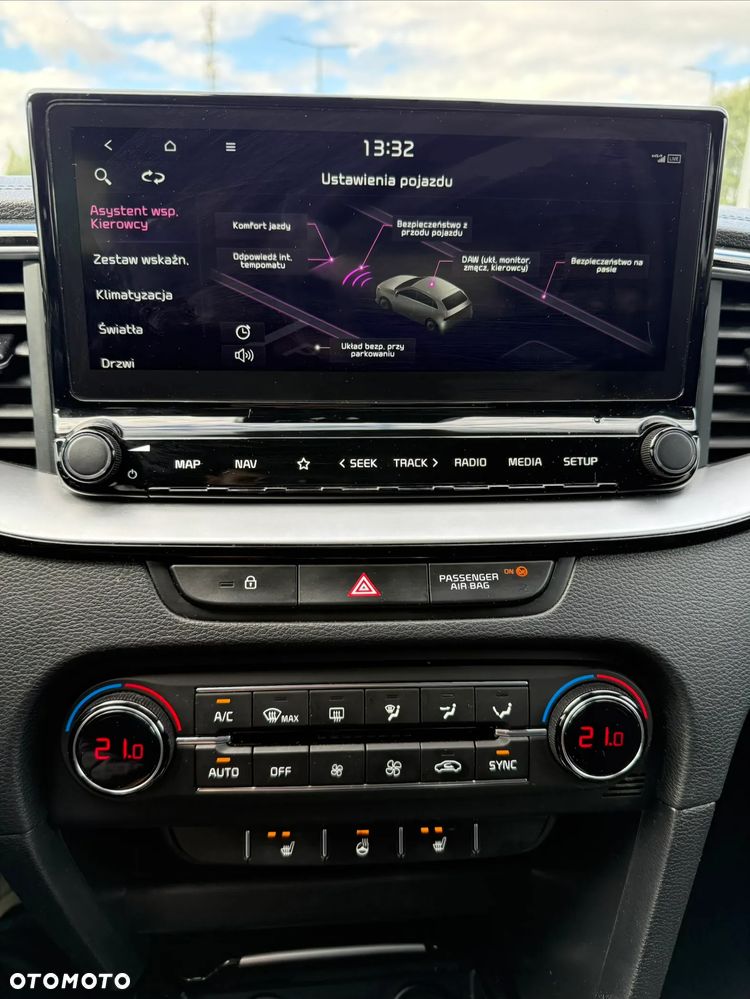 Kia Ceed 1.4 T-GDI L Business Line DCT - 20