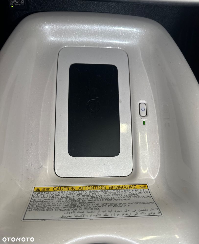 Toyota Prius 1.8 Hybrid Executive - 17