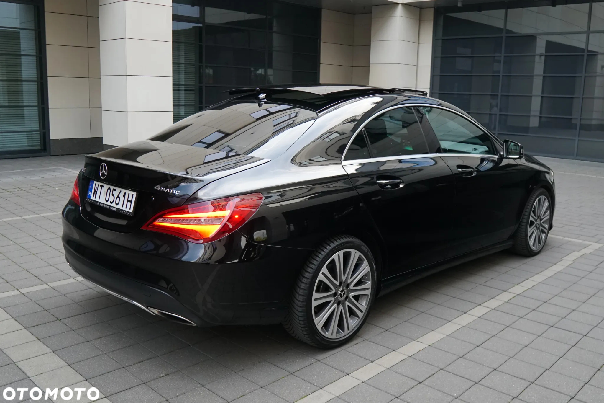 Mercedes-Benz CLA 250 4-Matic - 9
