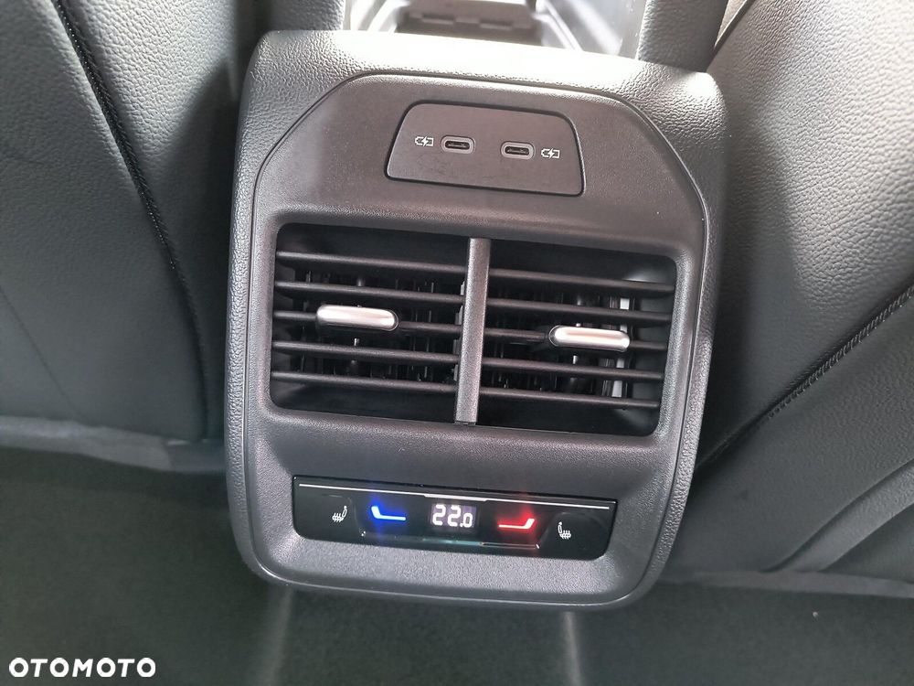 Skoda Superb 2.0 TSI L&K DSG - 39