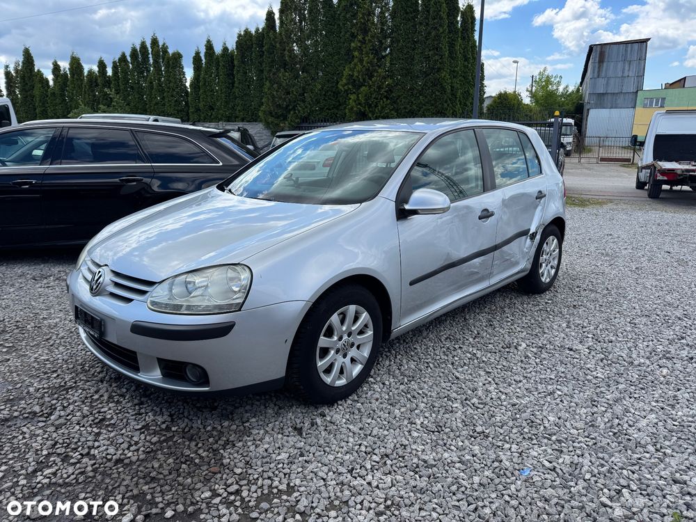 Volkswagen Golf 2.0 FSI 4Motion Comfortline - 2