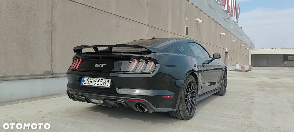 Ford Mustang - 5