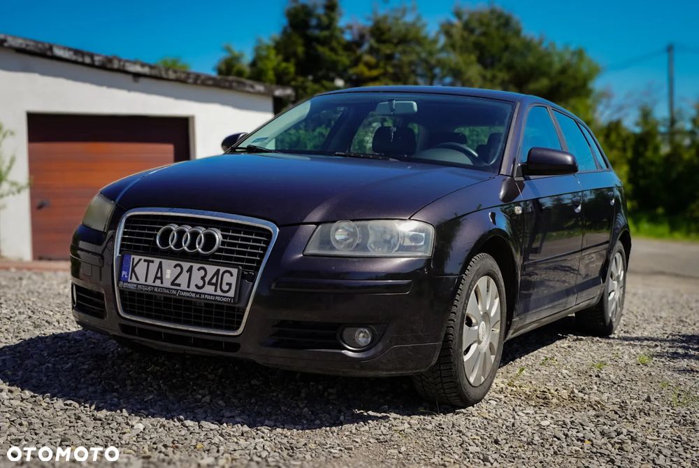 Audi A3 Sportback - 1
