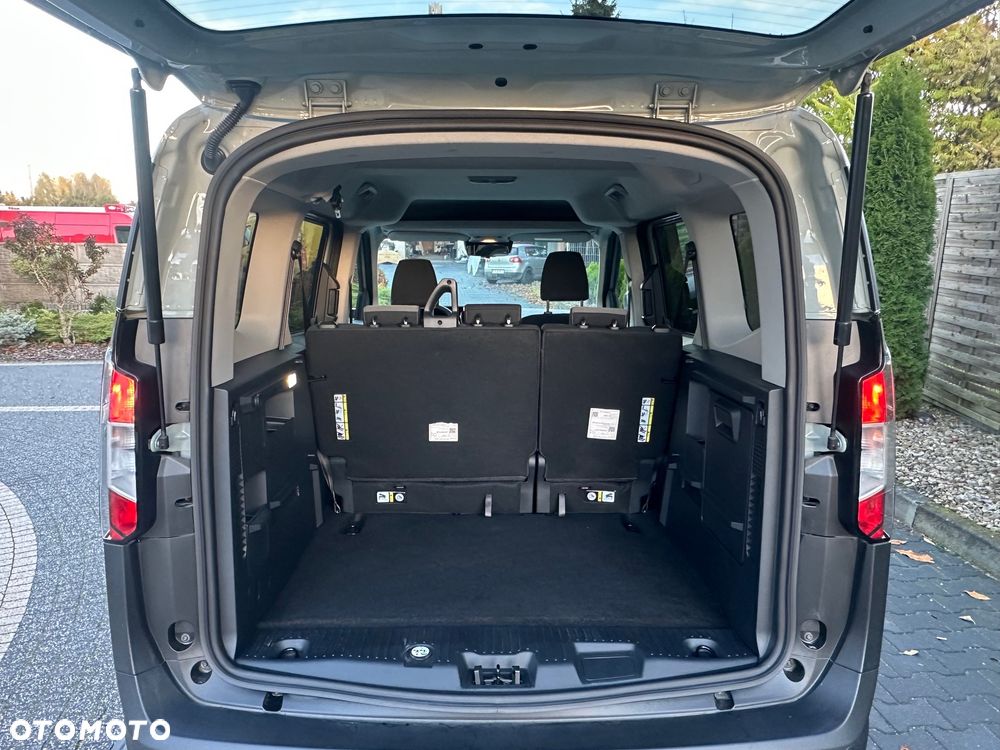 Ford Tourneo Courier 1.0 EcoBoost TITANIUM - 14