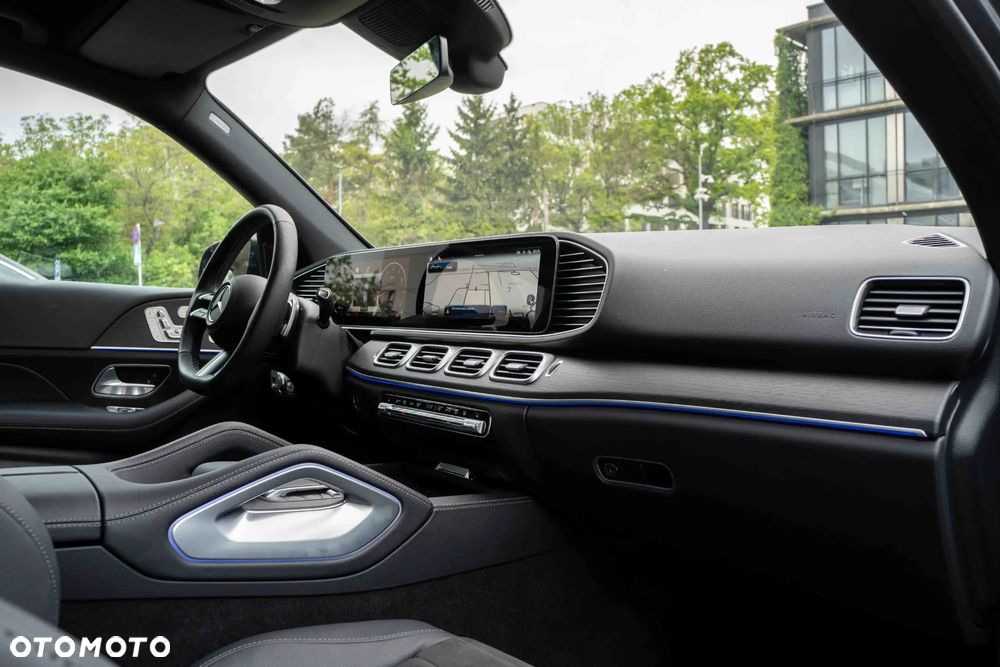 Mercedes-Benz GLE 450 4Matic 9G-TRONIC AMG Line Advanced Plus - 17