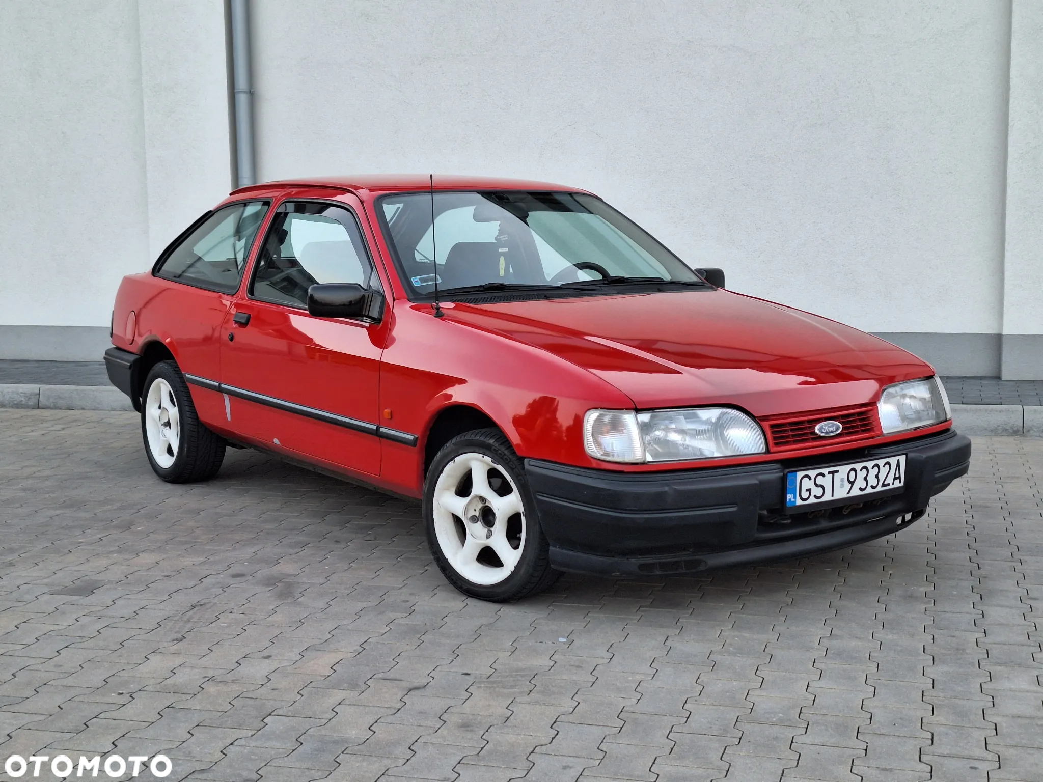 Ford Sierra 2.0i S Coupe - 11