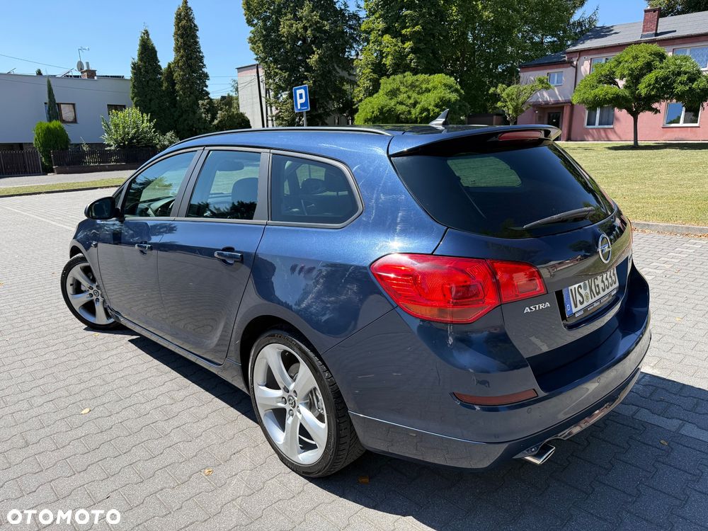 Opel Astra 1.6 Turbo Innovation - 17