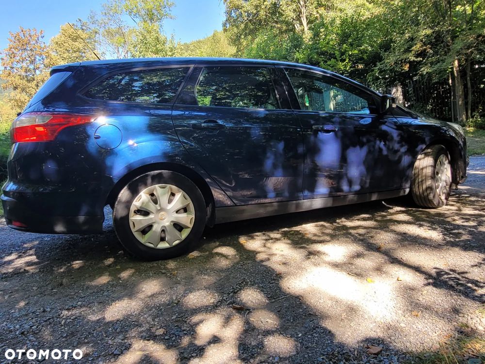 Ford Focus 1.6 Edition - 15