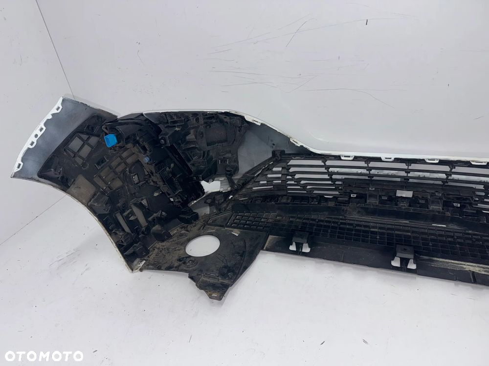 ZDERZAK PRZEDNI PEUGEOT 208 T10 - 6