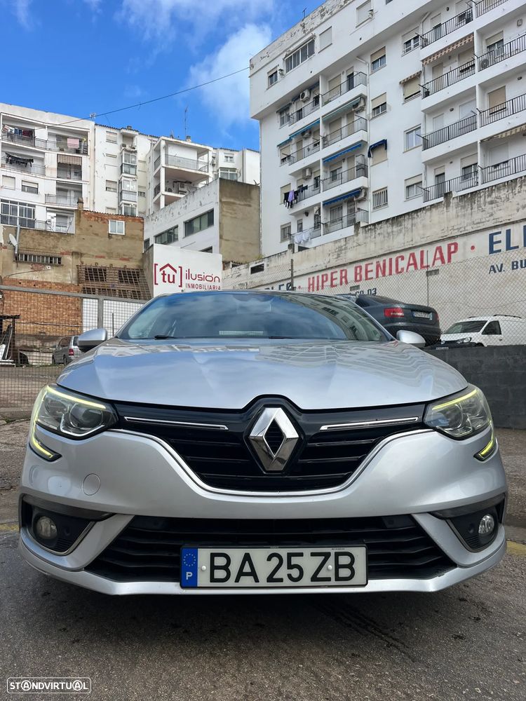 Renault Mégane - 1