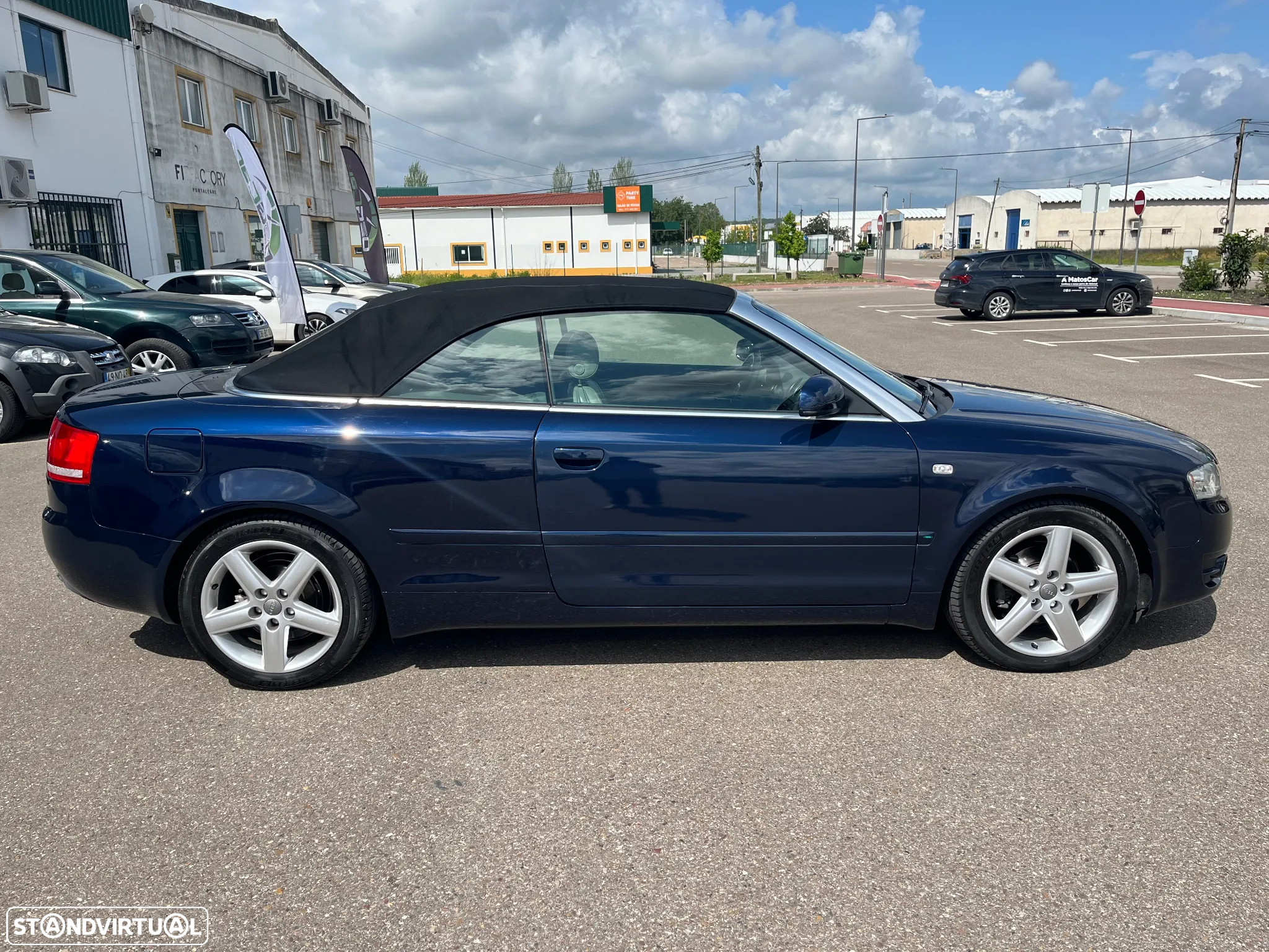 Audi A4 Cabrio 2.0 TDi Sport - 25