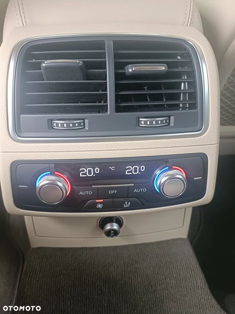 Audi A6 Avant - 25