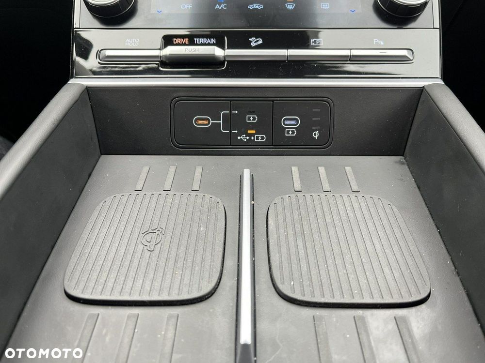 Hyundai Santa Fe 1.6 T-GDI HEV Platinum 4WD - 27