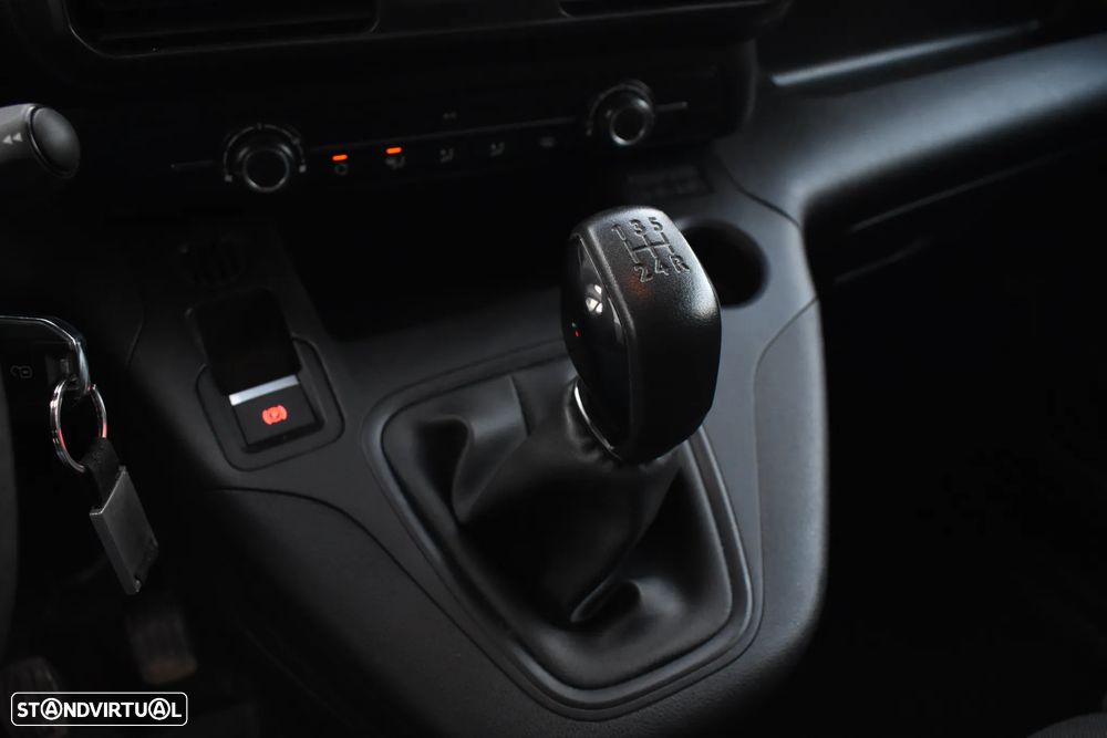 Peugeot Partner - 31