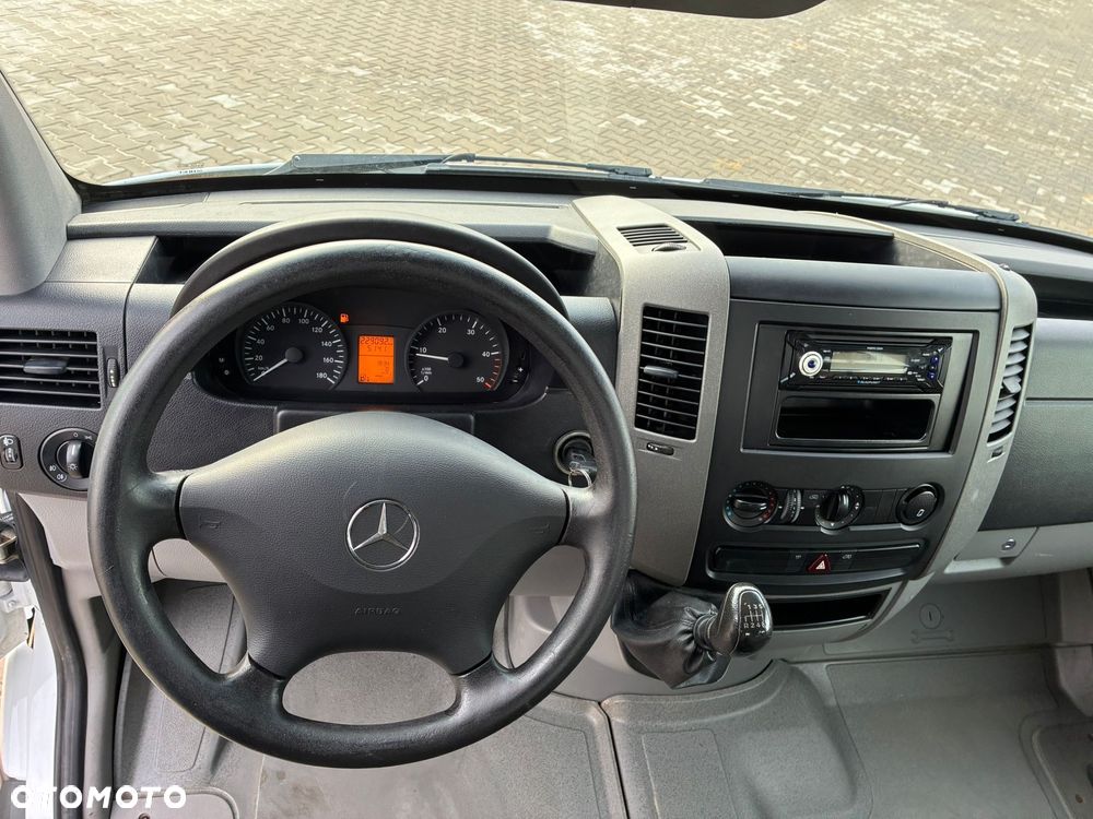 Mercedes-Benz Sprinter 906 211 CDI - 30