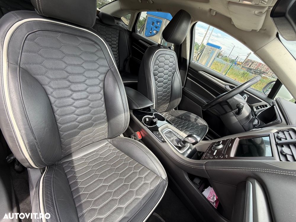 Ford Mondeo - 11
