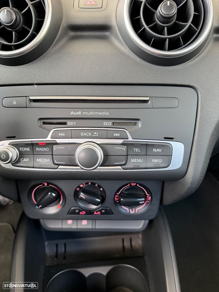 Audi A1 Sportback 1.6 TDI S-line - 19