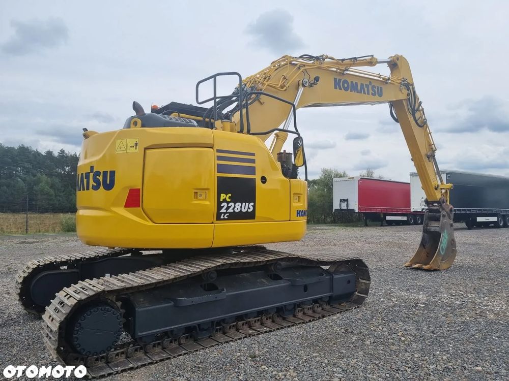 Komatsu PC228 US Compact 24 Tony 8 250 Mth - 5