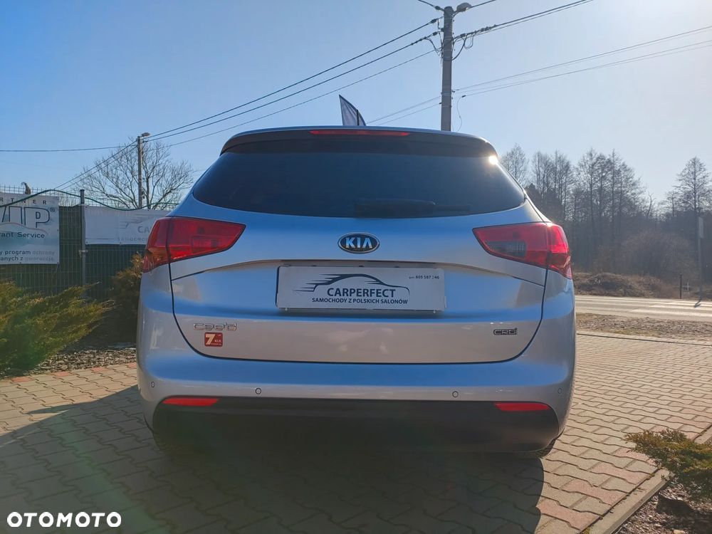 Kia Ceed - 7