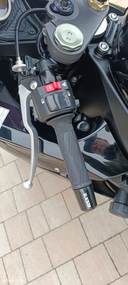 Suzuki GSX-R - 12