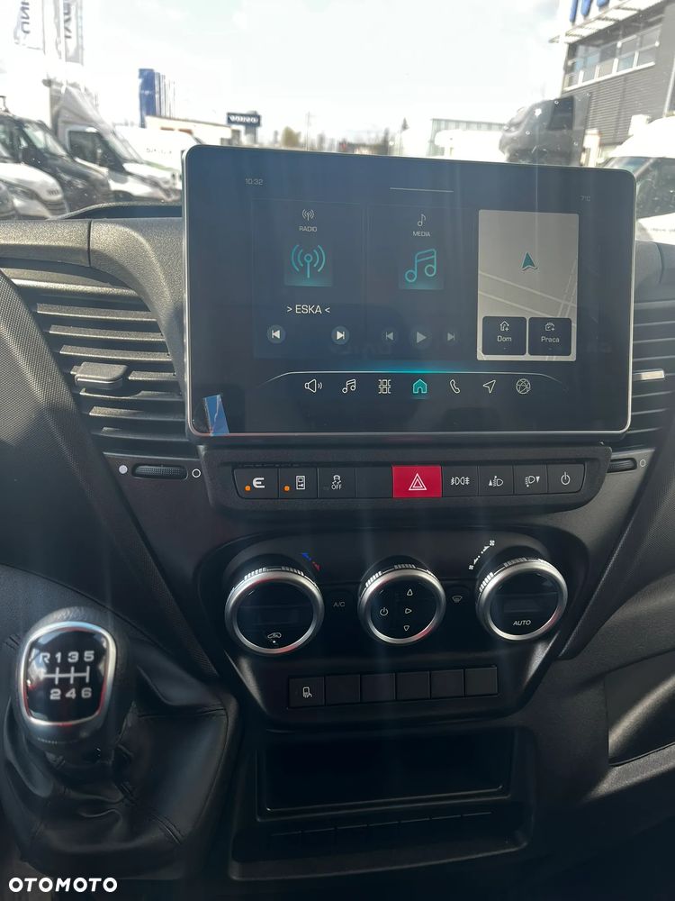 Iveco WYPRZEDAŻ ROCZNIKA !!! - AUTOMAT 35S18HA8 - 21