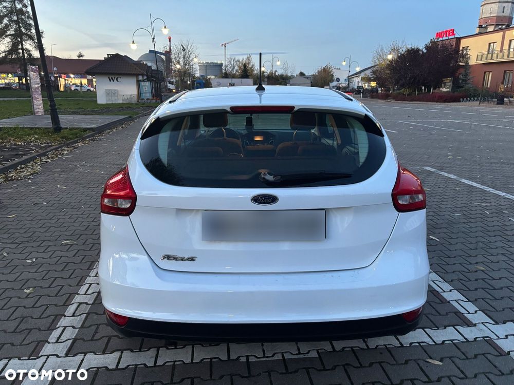 Ford Focus 1.5 TDCi Trend - 4