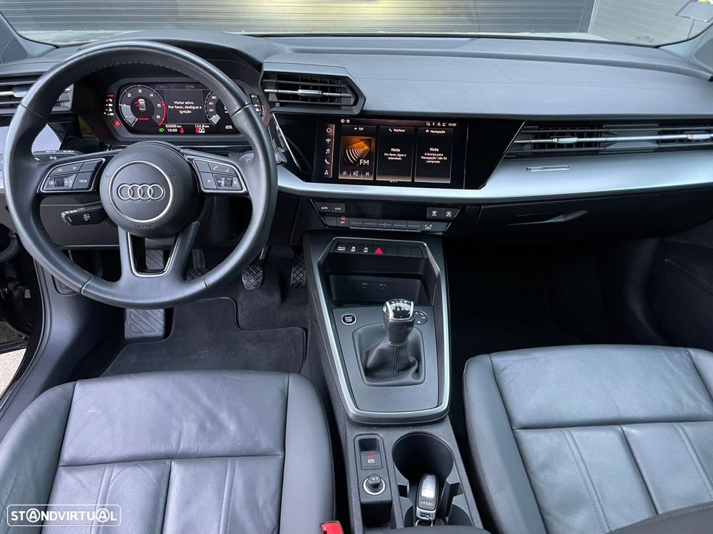Audi A3 Limousine 30 TDI Design - 12